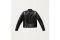 Bottega Veneta. La giacca biker taglio cropped aderente in pelle con corpo e maniche imbottite è doppiata con neoprene e jersey per comfort e leggerezza. Fall/Winter 2019-2020.