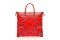 Gabs. Si chiama “Yoko” la borsa shopping piatta trasformabile in pelle lucida trasformabile e vela rossa a motivo floreale.