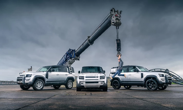 Land Rover Defender nel 2020 pluripremiata dal programma Top Gear