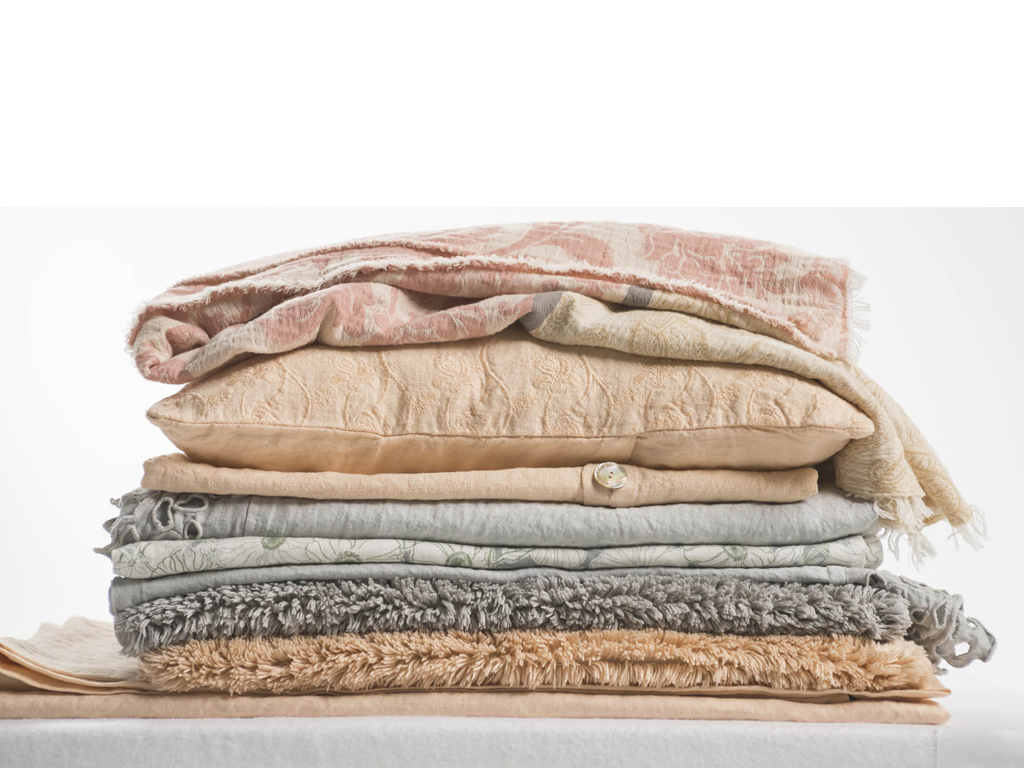 La Fabbrica del Lino Home: tessuti 100% naturali e ecocompatibili.