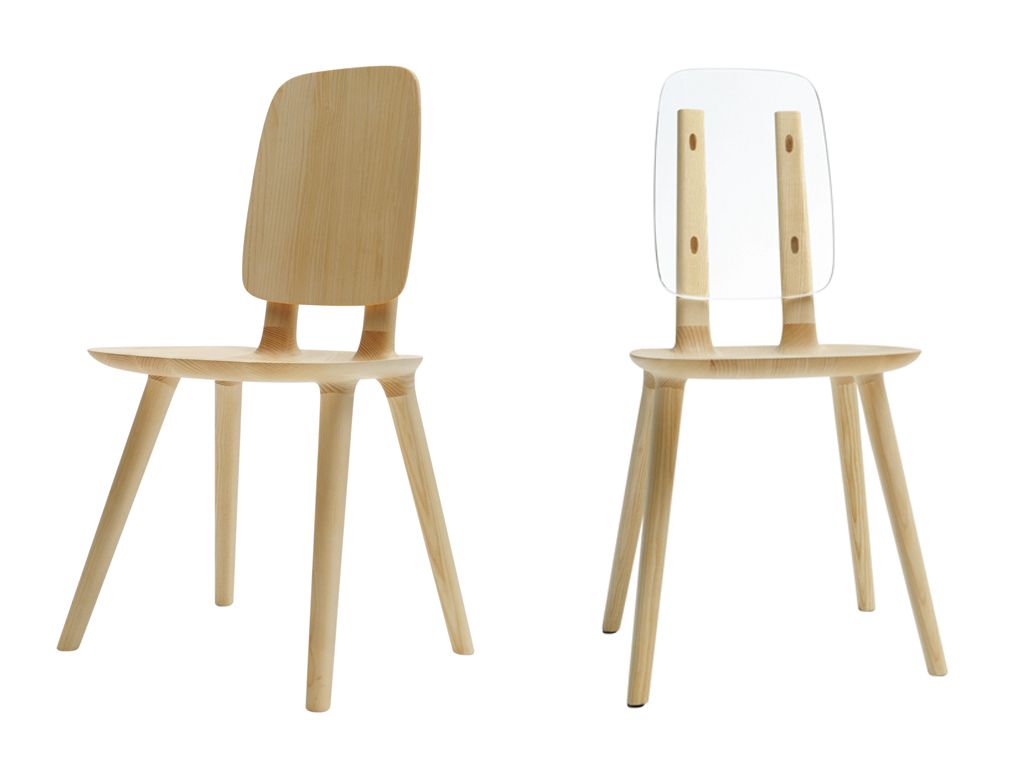 Alias. Tabu backrest di Eugeni Quitllet. Sedia con struttura in legno massello di frassino e schienale in metacrilato o in legno massello di frassino. Finitura in legno verniciato trasparente o tinto o con laccatura a poro aperto in vari colori.