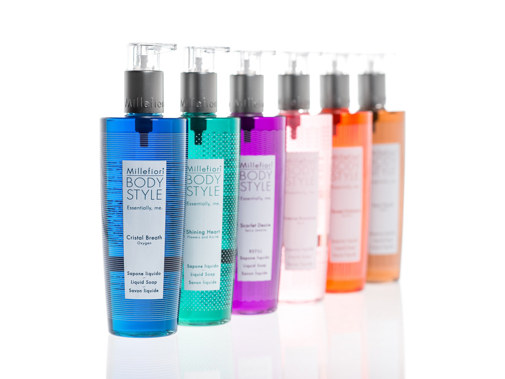 Millefiori Milano. Millefiori Body Style: Essentially me. Linea di prodotti per la cura del corpo in sei fragranze uniche, declinate in Sapone Liquido, Bagno doccia, Crema Corpo e Crema mani.
