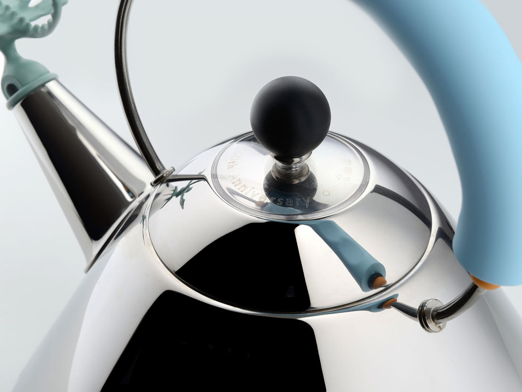 Alessi. Particolare del Bollitore
