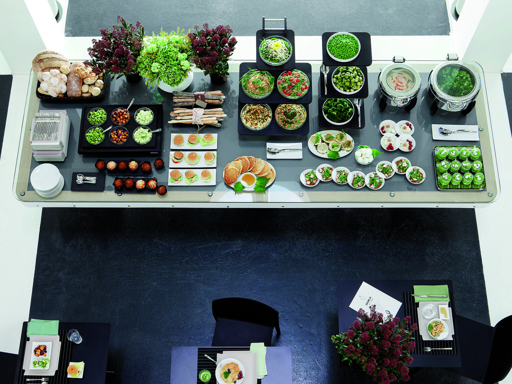 Sambonet. Italian Buffet. Design, Centro Stile Sambonet. Il nuovo sistema modulare per creare un buffet. Un vero progetto di design, qualità ed innovazione.