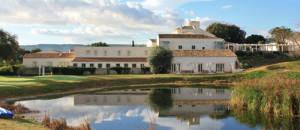 esterno I MONASTERI GOLF RESORT 300x130