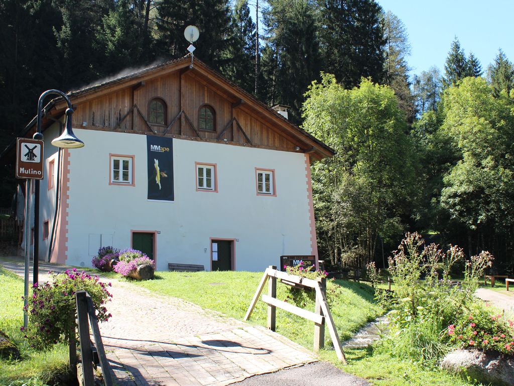 Il MMape sorge all'interno dell antico mulino di Croviana, Val di Sole, Trentino Alto Adige