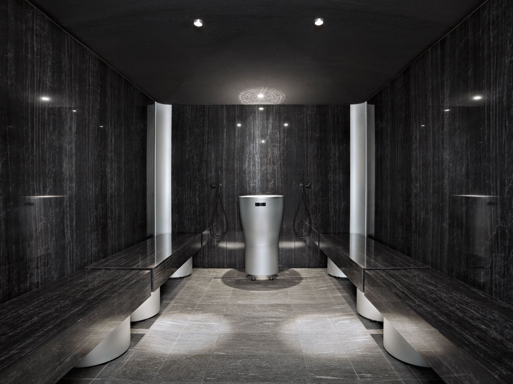 Starpool. GlamourSteamPro. Il nuovo bagno di vapore, ideato per l’universo professional. Accurata ricerca di materiali per i rivestimenti, cristallo e eco stone, garantiscono il massimo livello d’igiene. Le tecniche brevettate per l’immissione di vapore ne assicurano la distribuzione omogenea, senza stratificazioni e condensazioni a soffitto.
