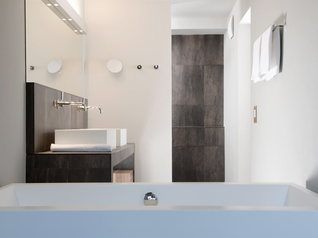 feldmilla.designhotel. La struttura dispone di trentacinque camere spaziose e moderne.