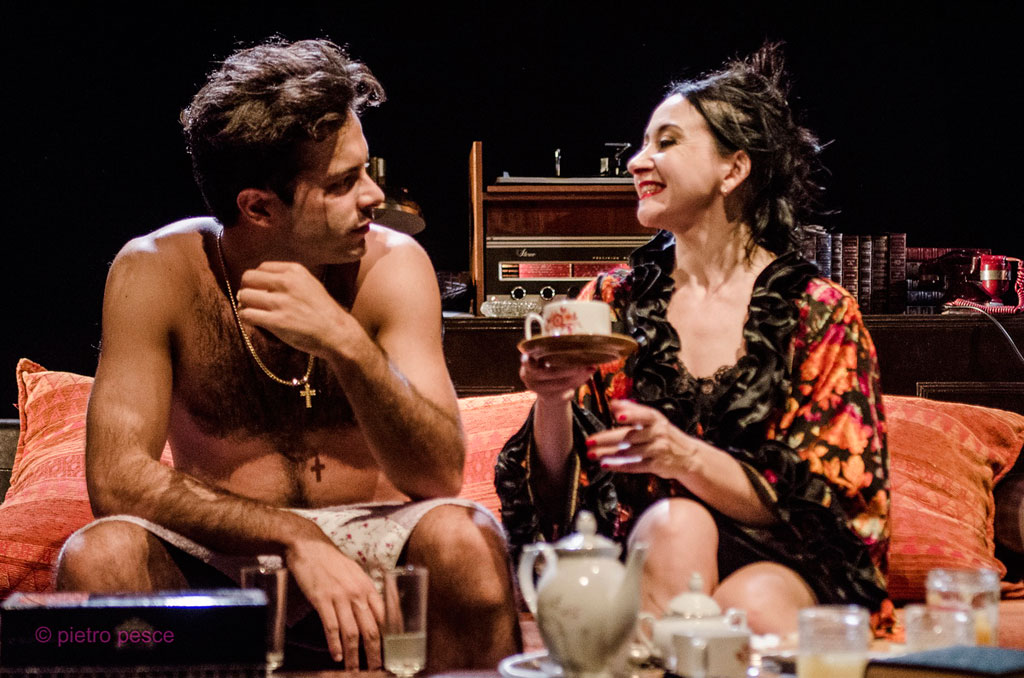week end recensione elfo puccini 2016