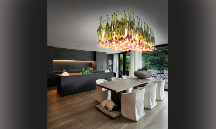 VG Newtrend al Salone 2017 con Flower Power e Cortina