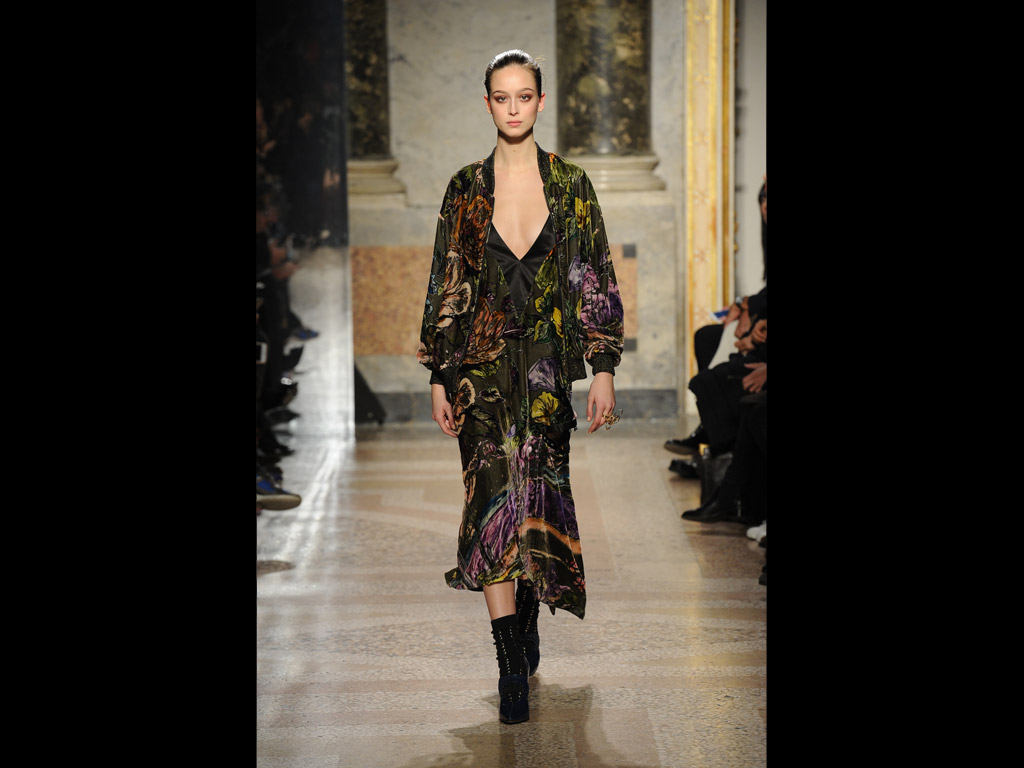 Angelo Marani. Collezione Autunno/Inverno 2017-18. Milano fashion week, febbraio 2017. Foto: Angelo Marani, Credit: Res Relazioni pubbliche.