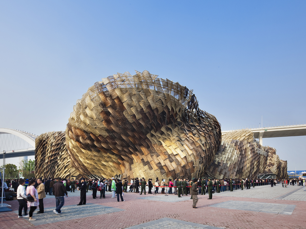 Studio Miralles Tagliabue EMBT. Padiglione Spagnolo progettato per Expo Shanghai nel 2010. Ph. Shen Zhonghai KDE