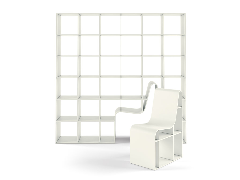 Alias. Bookchair by Sou Fujimoto. Libreria compatta ed essenziale dalla quale è possibile estrarre una sedia. Un oggetto nell'oggetto. Presentata in un’unica dimensione, è realizzata con pannelli in fibra di legno laccato.