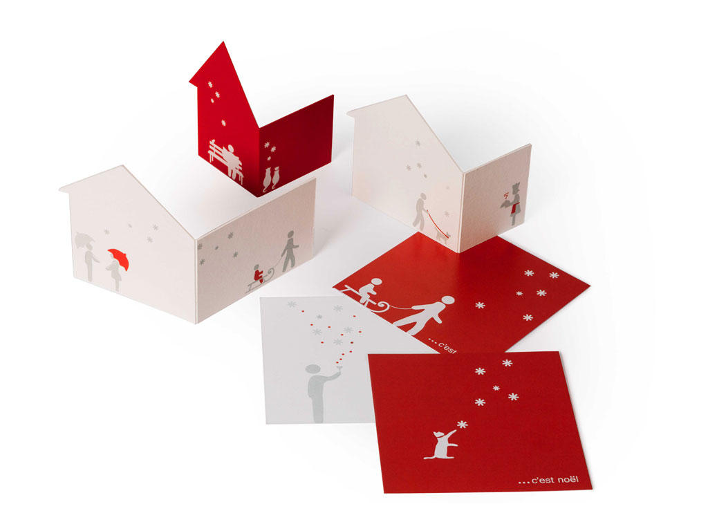Cartèa. Cards. Collezione “C’est Noël” nelle due varianti di colore, con fondo rosso o bianco. Disponibile con diversi soggetti.