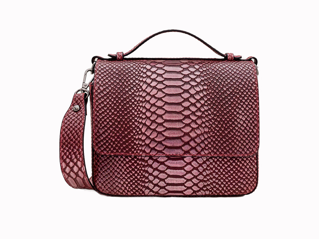Curly Bag. Borse siamesi accoppiate in pelle effetto pitone con manico rigido. Fall/Winter 2017-2018. Collezione Autunno/Inverno 2017-2018.