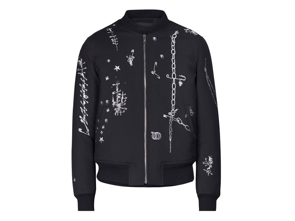 Alexander McQueen su Stefaniamode.com. Bomber in misto lana con catene e spille stampate. Fall/Winter 2017-2018 Collection. Collezione Autunno/Inverno 2017-2018.