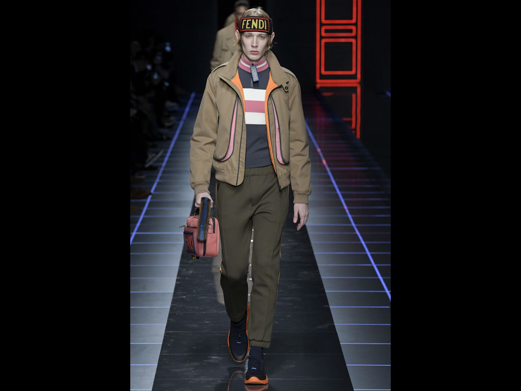 Fendi. Fall/Winter 2017-2018 Show. Sfilata Autunno/Inverno 2017-2018.