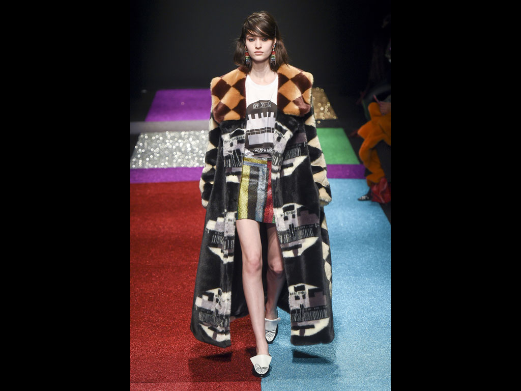 Marco De Vincenzo. Fall/Winter 2018-2019 Show. Sfilata Autunno/Inverno 2018-2019.
