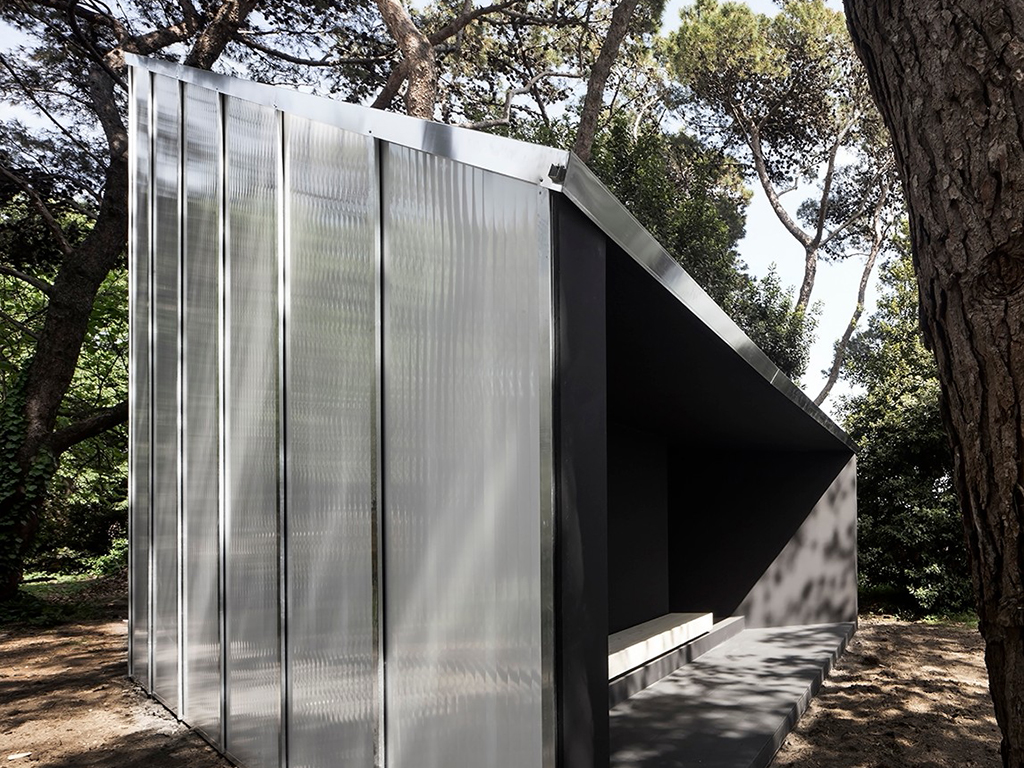 Vatican Chapels. Biennale Venezia 2018. Progetto e realizzazione, architetto Andrew Berman. Titolo: “ Una forma precisa di origini anonime”. Realizzata in collaborazione con Moretti e Terna. Photo by Alessandra Chemollo.