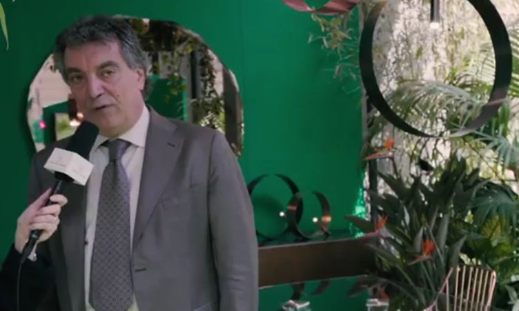 Estate 2021. Gioielli prêt-à-porter