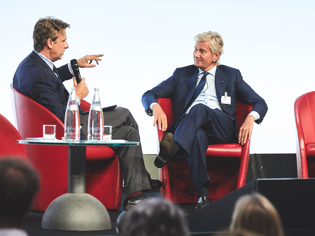 Pambianco Strategie di Impresa. Claudio Luti, Presidente di Kartell. Intervista: Ricerca, innovazione e ampliamento del marchio nella strategia di Kartell.
