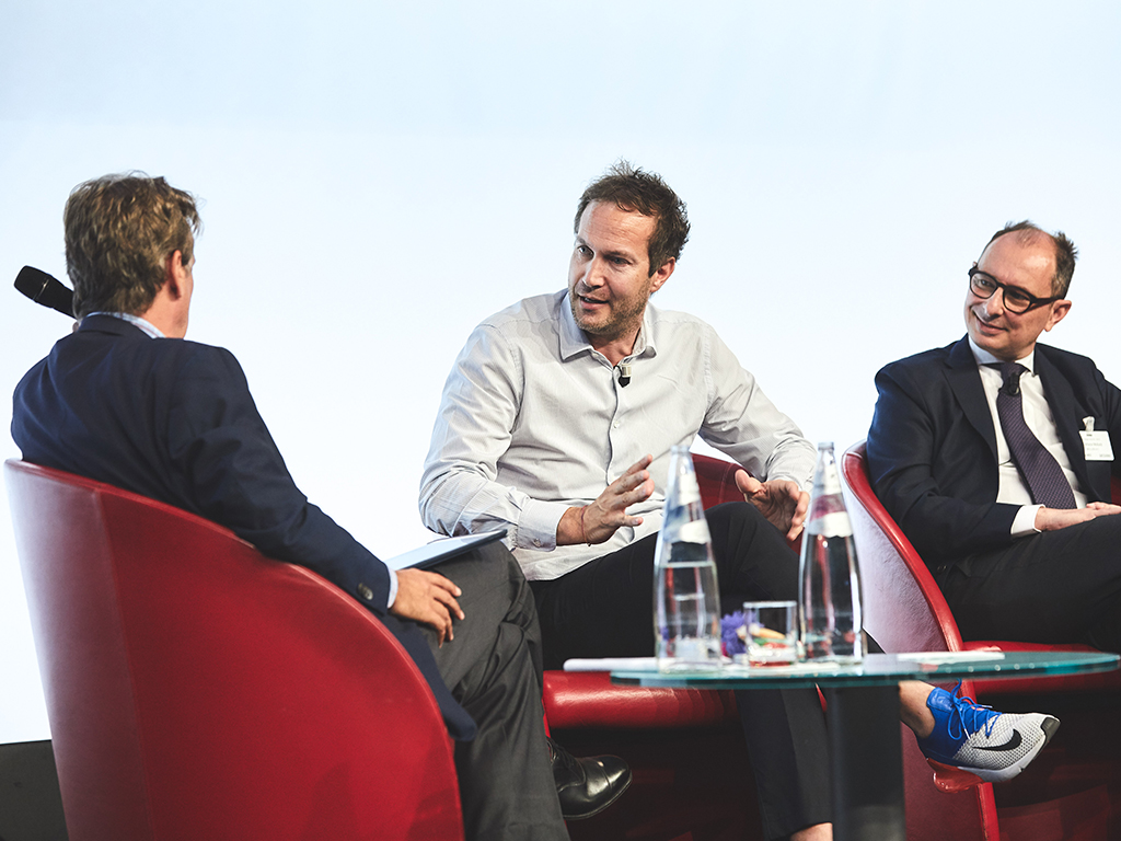 Pambianco Strategie di Impresa. Daniele Lago, CEO&Head of Design di Lago, Gianluca Mollura, CEO di Mollura &C. Tavola rotonda: L’e-commerce, piattaforma per raggiungere un mercato globale.