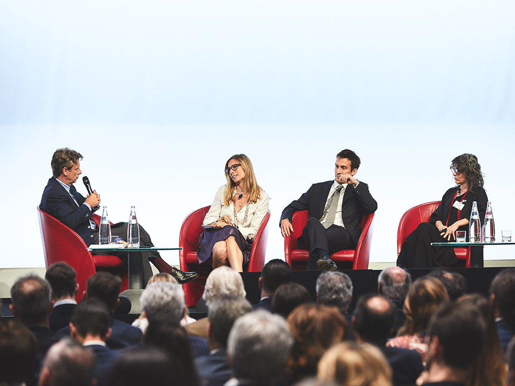 Pambianco Strategie di Impresa. Nicolò Gavazzi, Chief Sales Officer di Boffi Group, Carola Bestetti, Communication and Marketing Director di Living Divani, Giulia Molteni, Head of Marketing and Communication di Molteni&C | Dada. Tavola rotonda: Le nuove generazioni alla sfida di un mercato sempre più competitivo.