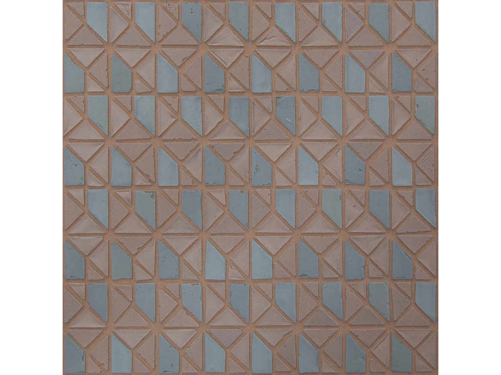 Mosaicomicro. La collezione “Micro Multiplem”, menzione d’onore al XV Compasso d’Oro, presenta un ampliamento e si arricchisce di nuovi decori caratterizzati dalla ripetizione regolare di alcuni elementi geometrici che creano ulteriori texture. Design, Jpeglab Studio.