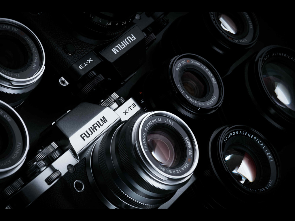 Fujifilm con la fotocamera X-T3 si è aggiudicata dalla giuria dell'EISA Expert Imaging and Sound Association il premio Fujifilm X-T3