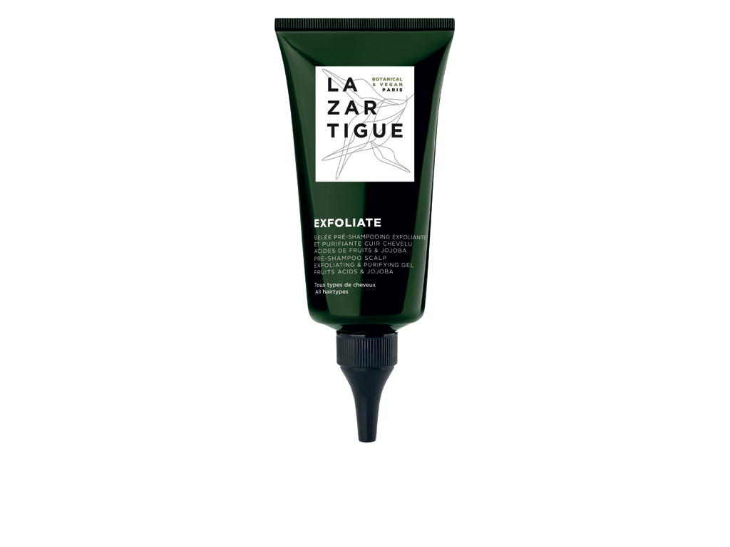 Lazartigue. Exfoliate. Trattamento scrub pre-shampoo con perle di jojoba e acidi della frutta. Per capelli normali e per capelli grassi detossina delicatamente il cuoio capelluto. Per rimuovere i residui di colorazione, sebo in eccesso, polveri, inquinamento. Prezzo al pubblico euro 31.