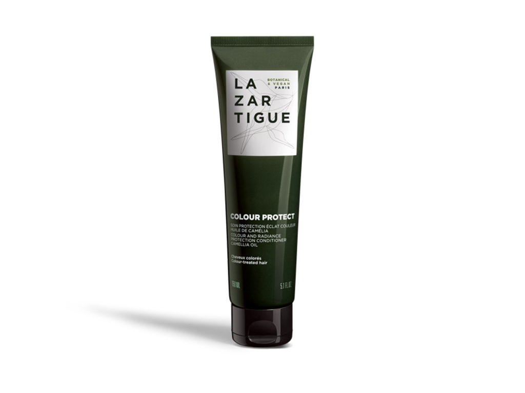 Lazartigue. Trattamento Protettivo, Color Protect. L’olio di Camelia idrata la fibra capillare e prolunga la durata e la luminosità del colore. La maschera va applicata dopo lo shampoo sui capelli umidi, ciocca per ciocca dalla radice alle punte, lasciare in posa per 2-3 minuti. Prima di risciacquare, districare i capelli con le dita. Prezzo al pubblico euro 15.87.