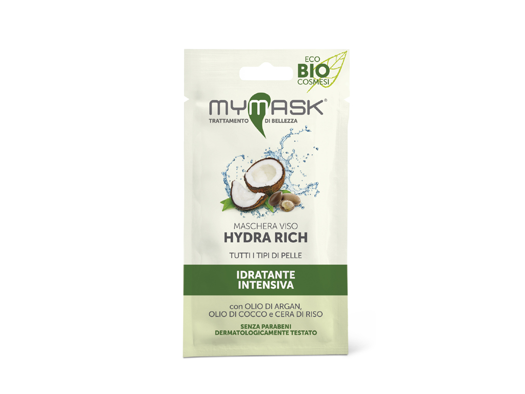 My Mask®. Linea Bio. Nell’immagine la maschera Hydra Rich Bio, ricca e cremosa, che reidrata intensamente la pelle, rinforzando la barriera cutanea. Ingredienti: l’Olio di Cocco dalle proprietà nutrienti, protettive ed elasticizzanti; l’Olio di Argan che aiuta il ripristino del mantello idro-lipidico della cute; la Cera di Riso dall’azione protettiva e emolliente, previene l’insorgere di radicali liberi. Prezzo: euro 2,21. Formato: 10 ml.