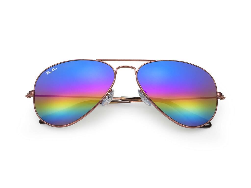 FourExcellences - #iorestoacasa. L'irresistibile moda “arcobaleno”