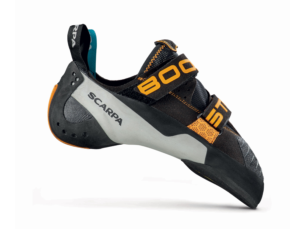 Scarpa®. Booster, prodotta in Italia, è la scarpetta per l’arrampicata di precisione. I materiali utilizzati: microfibra - molto resistente e durevole nel tempo ha una sovra-iniezione di piccole sfere di ceramica - Alcantara e quattro densità di gomma. Colore: Black – Orange Taglie: 34 – 45 (con mezze misure) Peso: 245 g (mezzo paio tg. 40) Prezzo consigliato al pubblico euro 159.