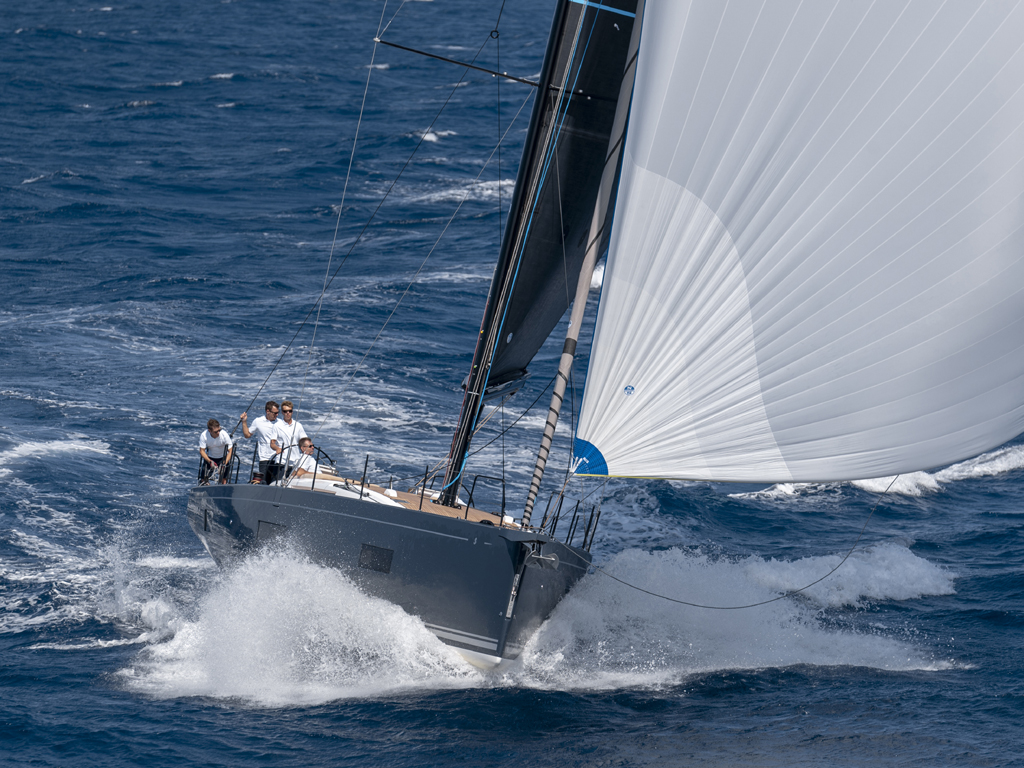 Bénéteau First Yacht 53, 2019.