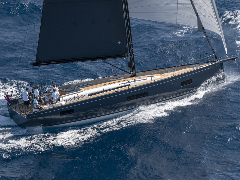 Bénéteau First Yacht 53, 2019.