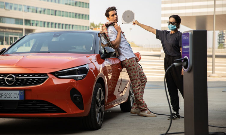 Opel Corsa-e: anticipazione del nostro test drive in città e fuori città