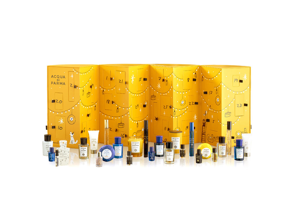 Acqua di Parma. Il Calendario dell’Avvento 2020 si contraddistingue per il ricco disegno grafico creato dalla Maison per l’Holiday Season 2020. Prezzo: euro 400,00.