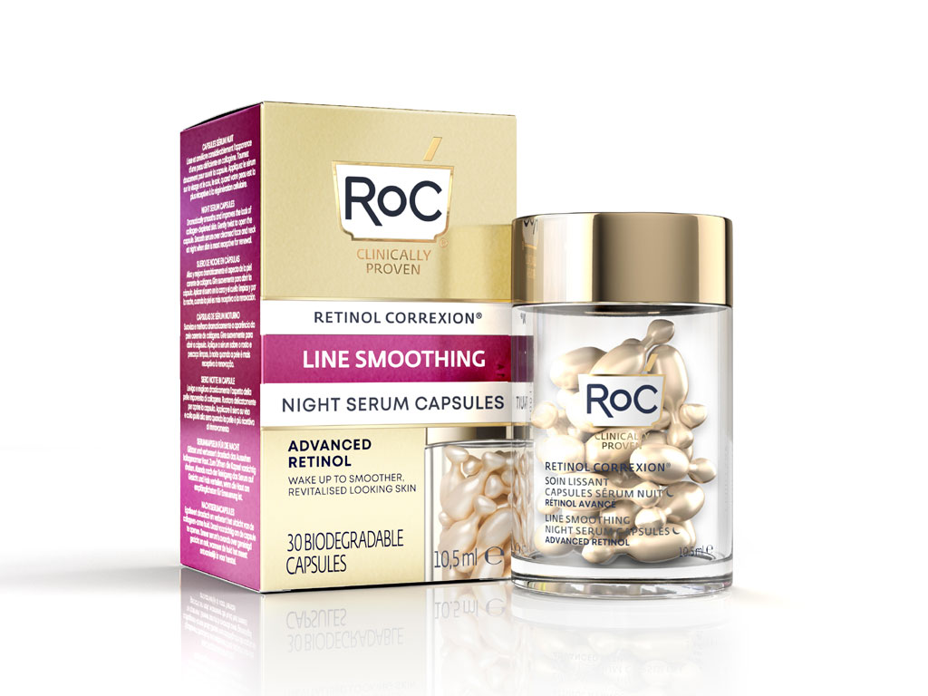 RoC®. Retinol Correxion® Line Smoothing Night Serum Capsules. Capsule monouso, sigillate ermeticamente, da stendere sul viso e sul collo con un leggero massaggio per poi proseguire con l’abituale crema da notte. Prezzo: 30 capsule euro 39,90; 10 capsule euro 16,90.