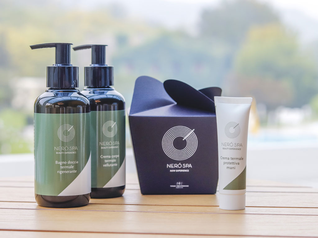 Terme Preistoriche di Montegrotto. Set Corpo & Mani composto da bagno doccia, crema corpo e crema mani. Prezzo: euro 56,00 + 10,00 per packaging e spedizione.