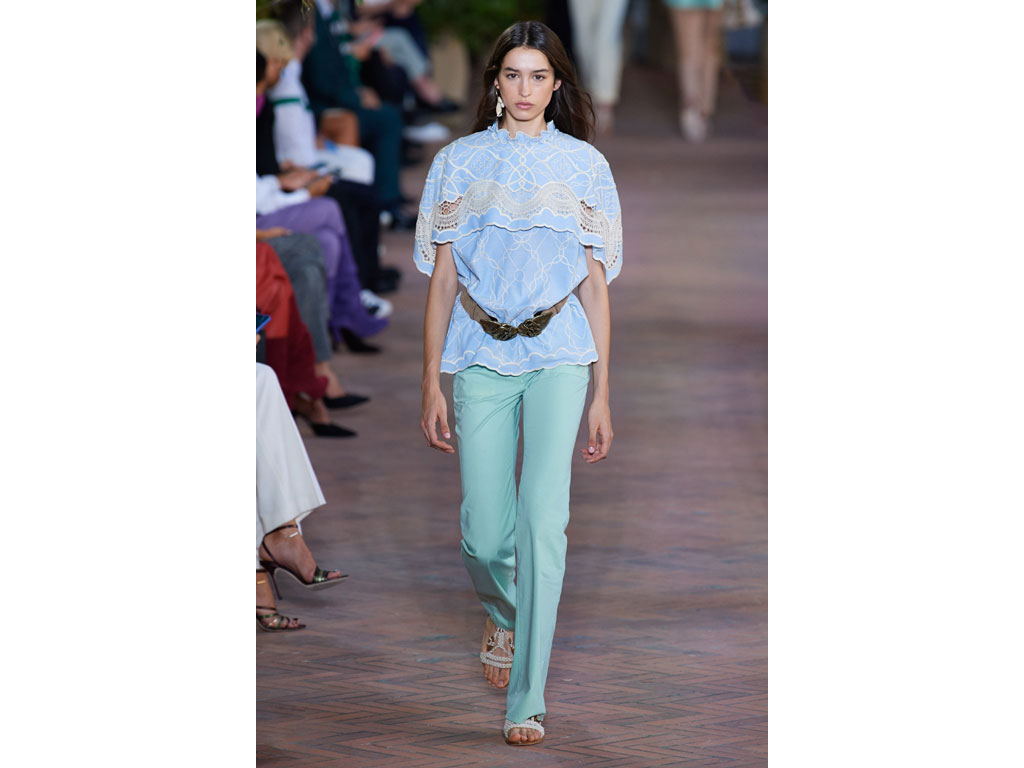 Azzurro: tra i colori di tendenza della Primavera-Estate 2021