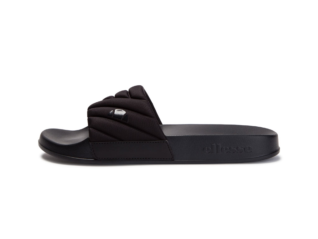 Ellesse. Filippo. Ciabattina trapuntata. Prezzo: euro 35,00.