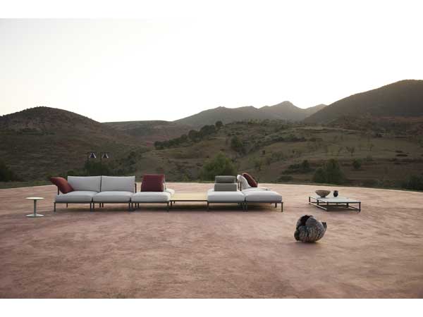 B B Italia Nooch photo Tommaso Sartori Outdoor Collezione 2023