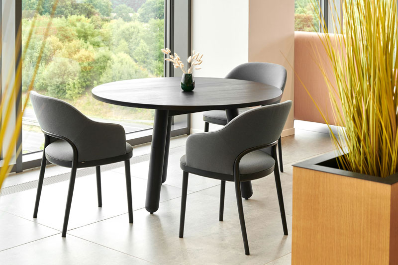 Thonet alla Milano Design Week 2023