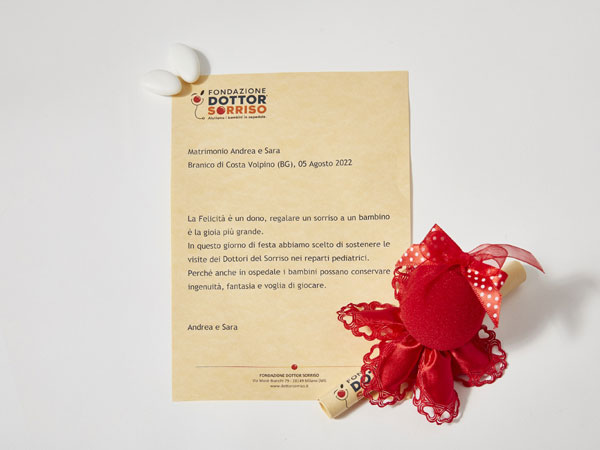 Fondazione Dottor Sorriso Pergamena Solidale bomboniera solidale 2023 2