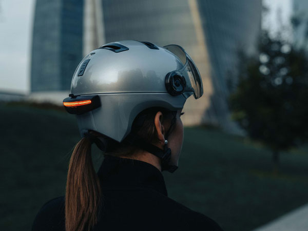 Kask Moebius e Limelight San Valentino 2023 8