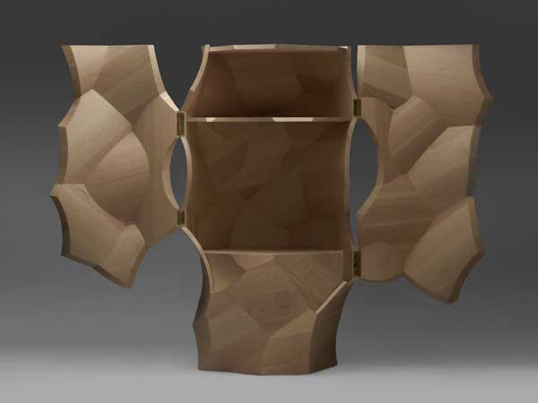 Manta Pilti Cabinet American hard maple copyright Fiona Susanto 2