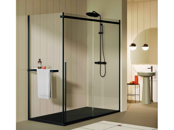 Agha Cabina Doccia Way ad angolo design Enrico Cesana 600x450