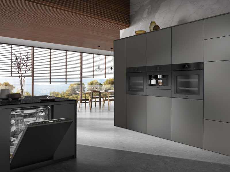 Miele. Art Line nella versione Matt Black
