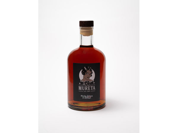 Mureta 40 blend distillato brandy e rum Food Natale 2024